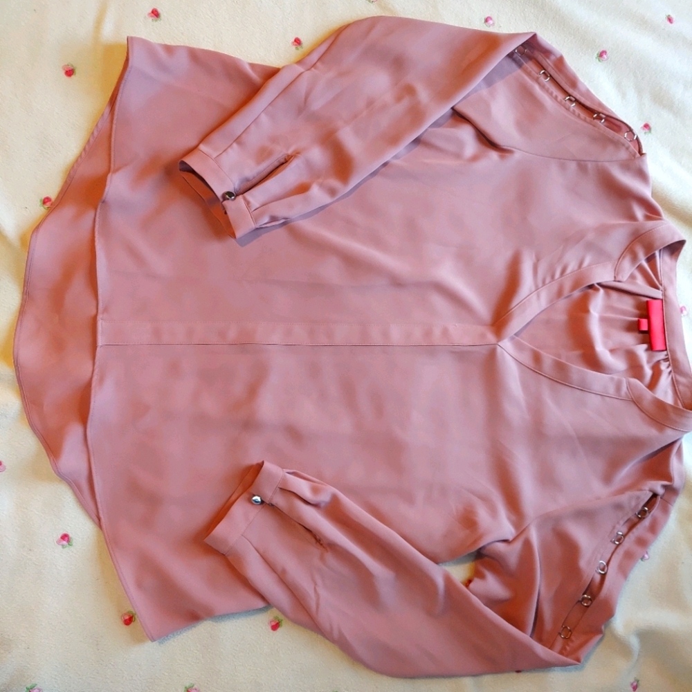 Light pink Blouse V-Neck